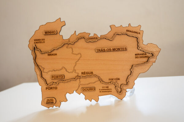 Mapa em madeira - Rota Norte